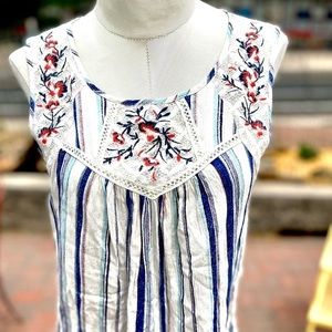 𝅺MASON AND BELLE STRIPED LACE AND EMBROIDERED FLORAL TOP